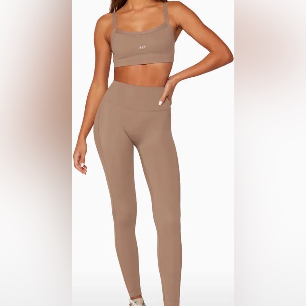 SET Active SportsBody Workout Set – Scoop Bra M + Leggings S Taupe (Dugout)